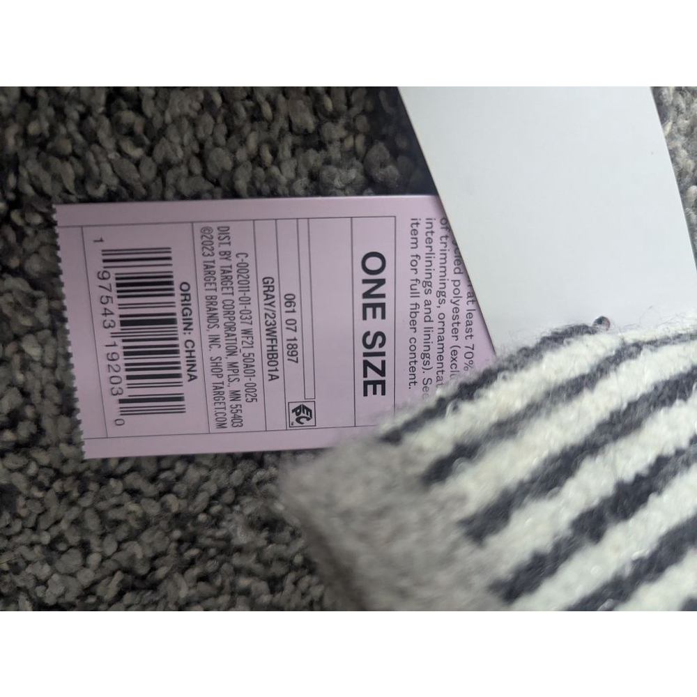 NWT Wild Fable Black Gray Sparkle Reversible Winter Headwarmer - Picture 3 of 4